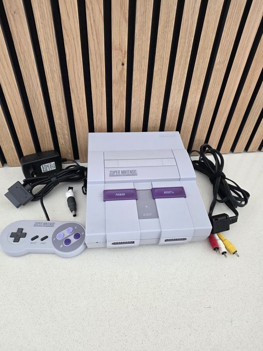 Consola Nintendo SNES US (modelo americano) óptimo estado de conservaç