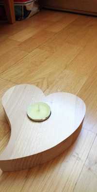 Serce z drewna, wydrążony otwór np. na świeczkę