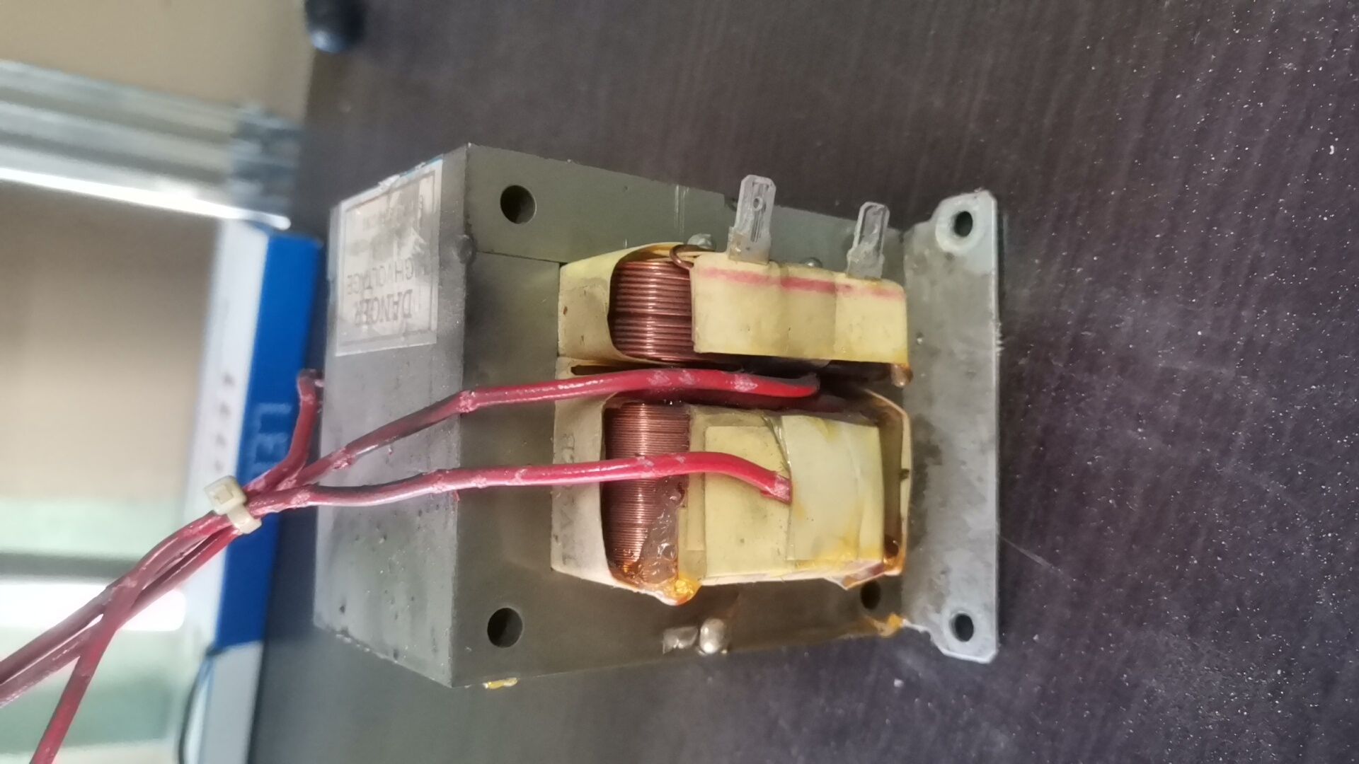 Transformator z mikrofalówki