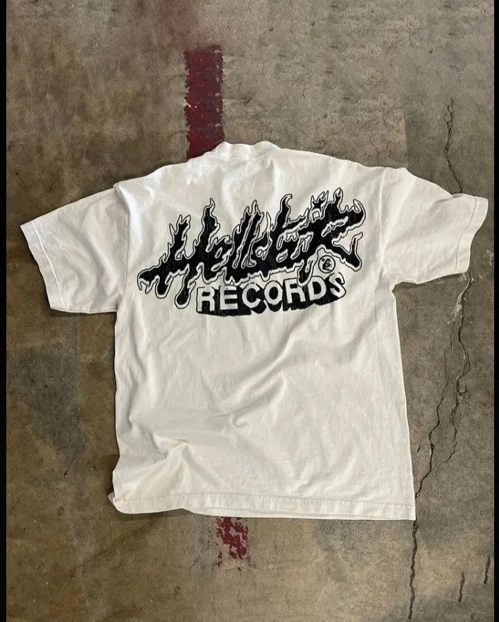 T-shirt Hellstar original