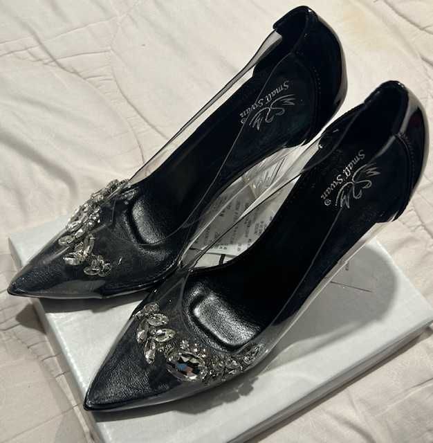 czółenka na obcasie, przezroczyste buty z eleganckimi dodatkami