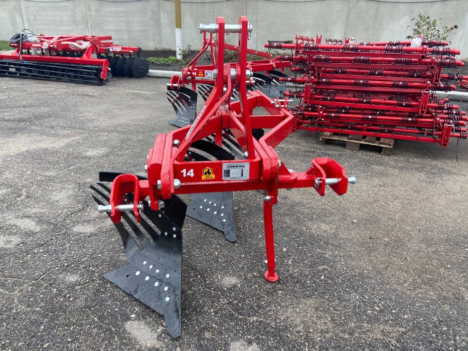 Плуг Унлу полосовий Unlu Деметра Туреччина 3 4 5 корпуса ексцентричний