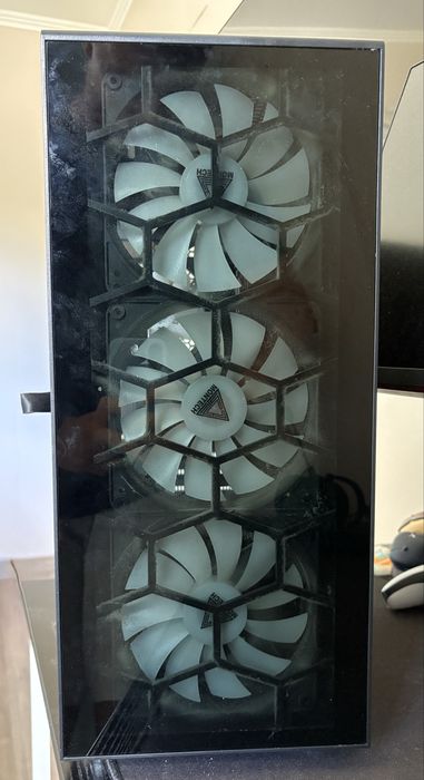 Pc gamer com otimas specs !