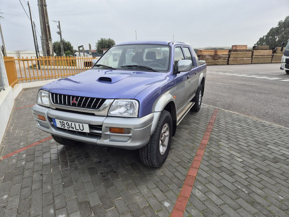 Mitsubishi L200 4x4 5 Lugares