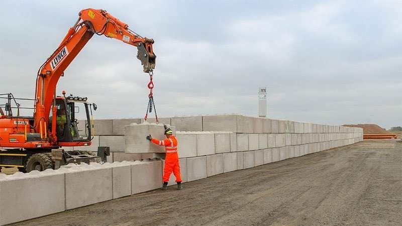 Blok betonowy, system blok , boks, silos, ściana