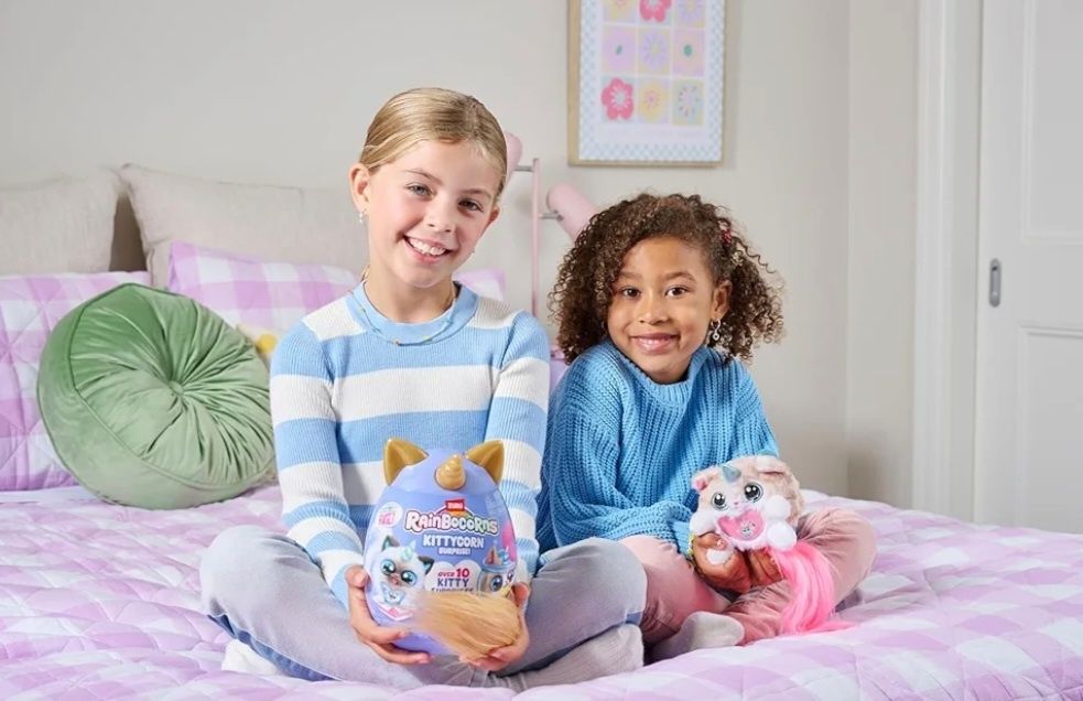 Новая мягкая игрушка Rainbocorns Kittycorn Surprise Series 3 di ZURU