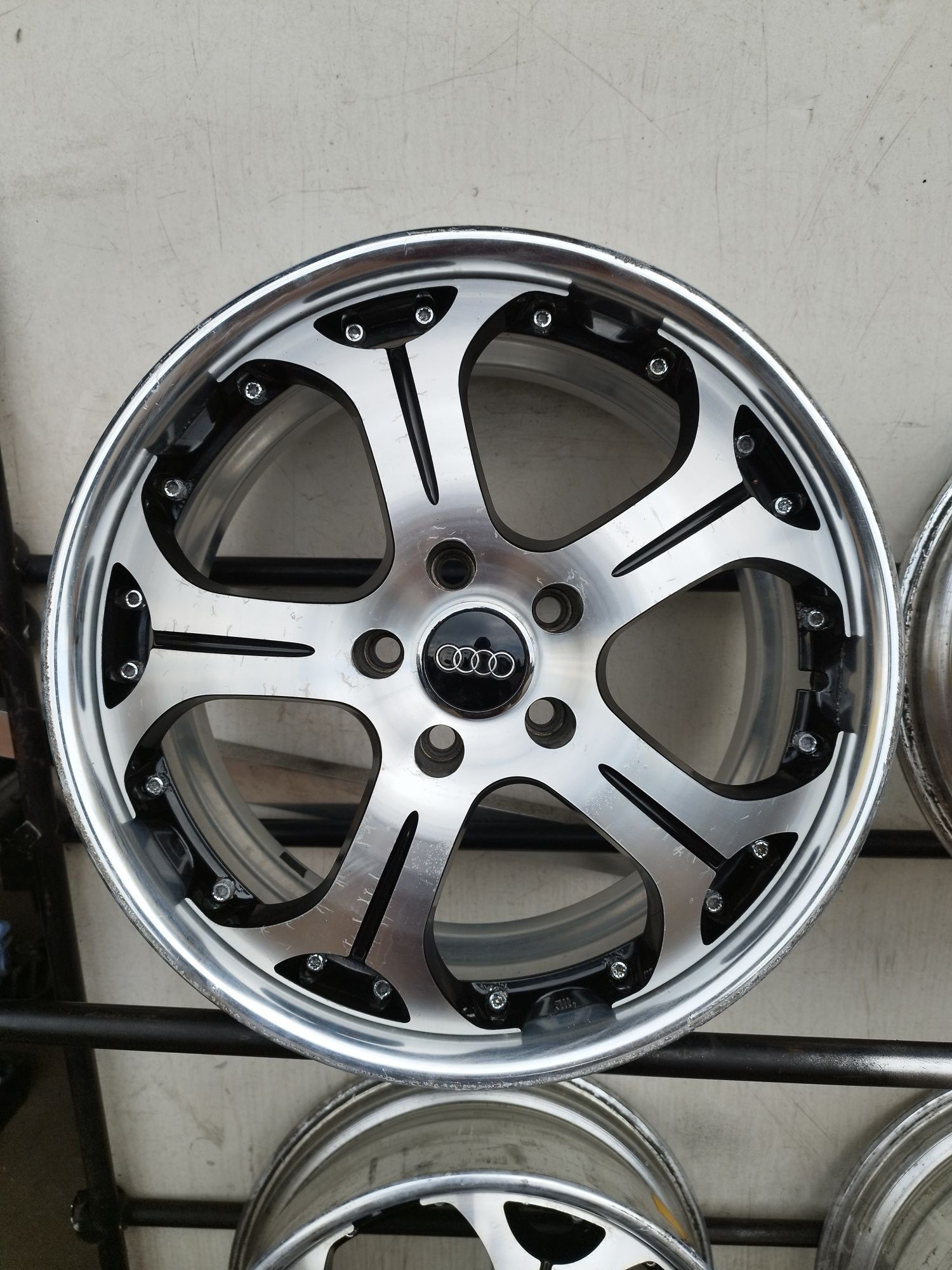 Felgi 18" 5x112 Et 45 8j Audi VW Skoda Seat Mercedes