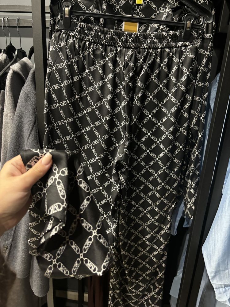 Костюм в пижамном стиле, шелковый костюм, michael kors