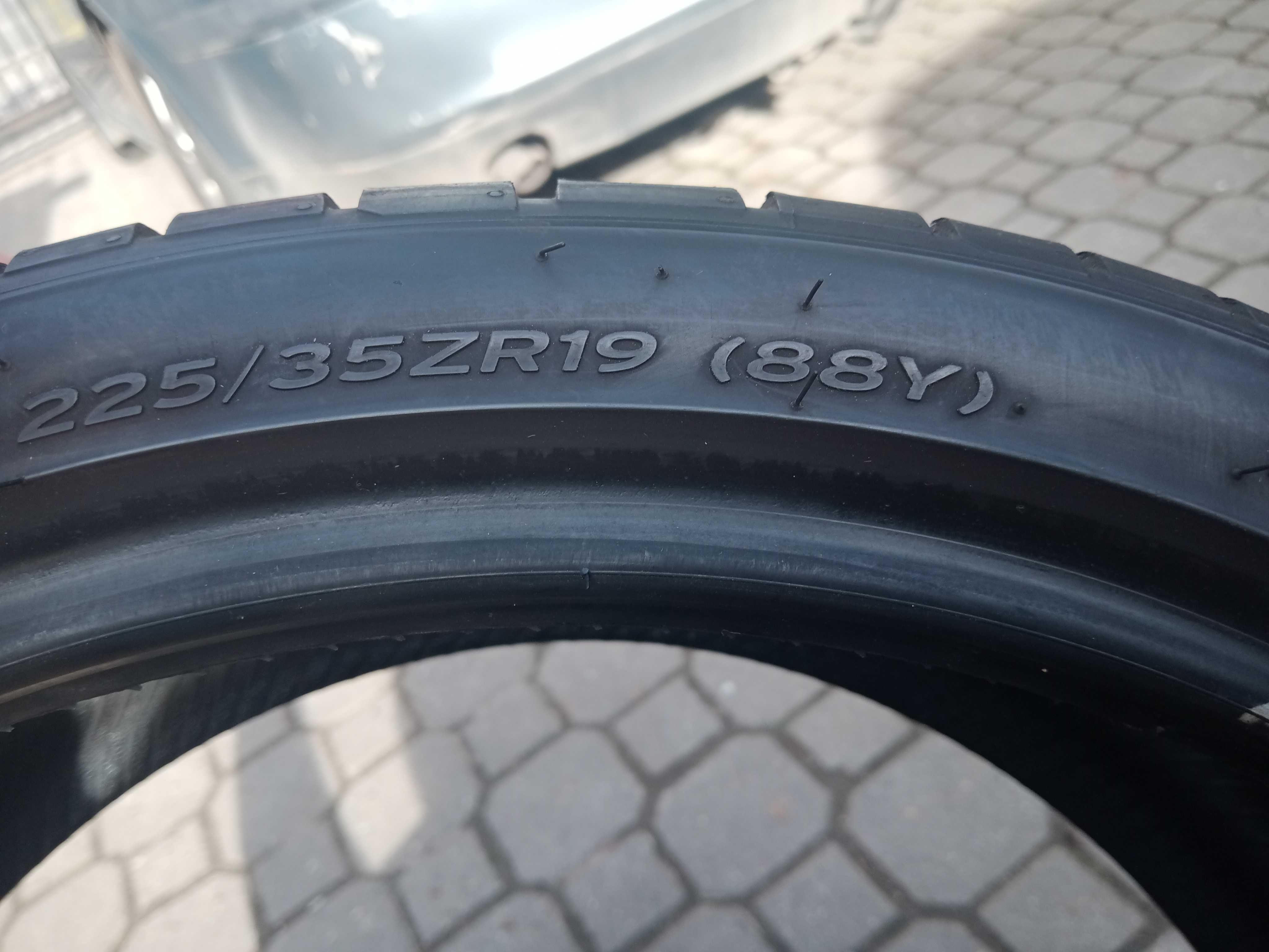 Komplet opon Hankook Ventus S1 evo3 225/35ZR19