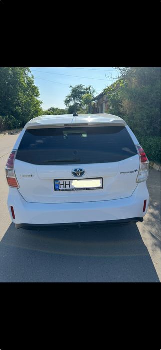 Сдам в аренду авто TOYOTA PRIUS PLUS (V) 2019 під таксі довгостроково