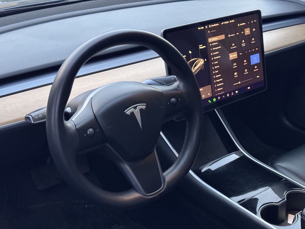 Tesla Model 3 standard