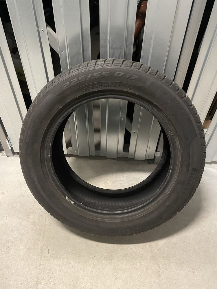 2xPirelli sotto zero3 225/55 R17