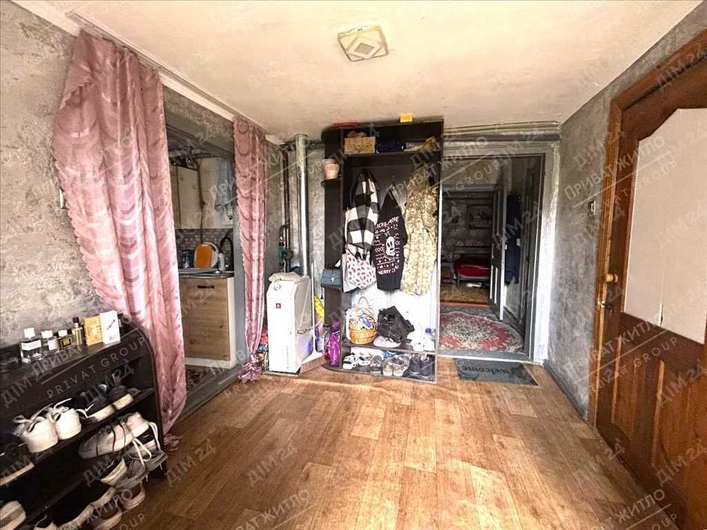 Затишний будинок з ремонтом у центрі Диканьки
