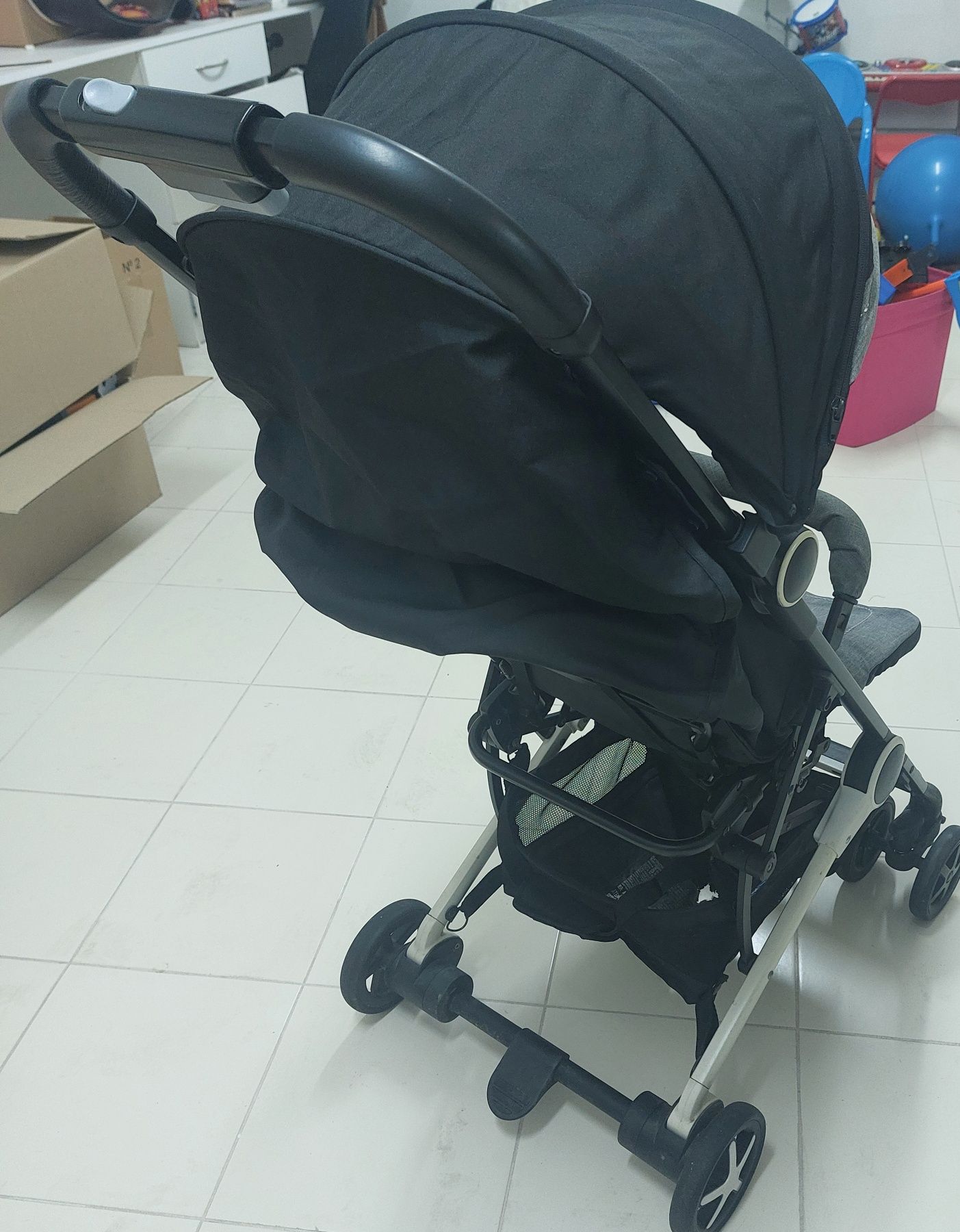 Carrinho bebe chico