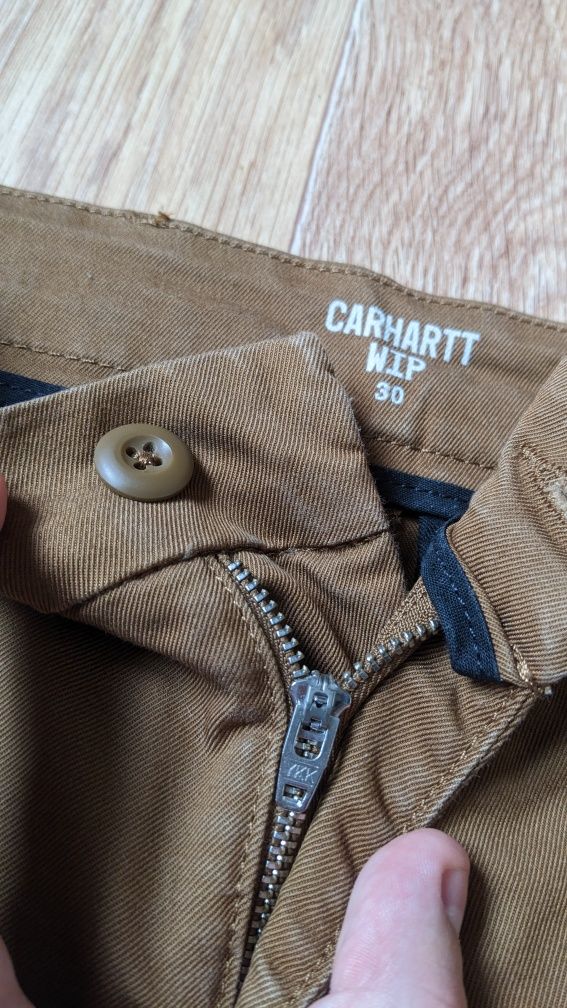 Carhartt надійні шорти на кожен день 30 розмір