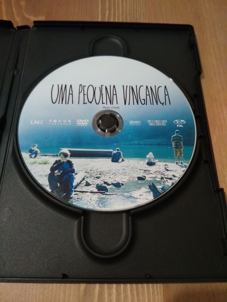 FILME DVD Uma Pequena Vingança