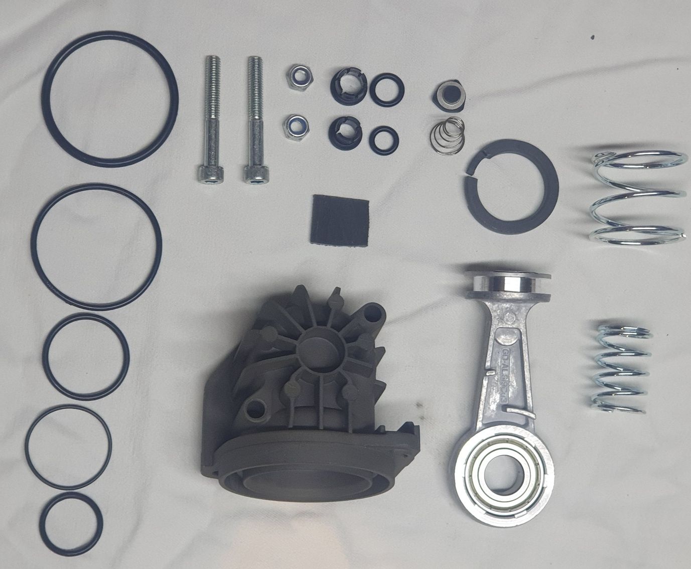 Kompresor po regeneracji Wabco Audi Q7 A6 C6 A8 D3 Allroad VW Touareg