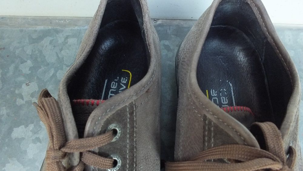 Super buty sportowe skóra marki Camel active w roz 40