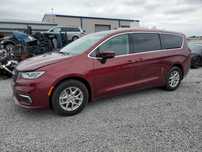 Chrysler Pacifica 2023 z USA