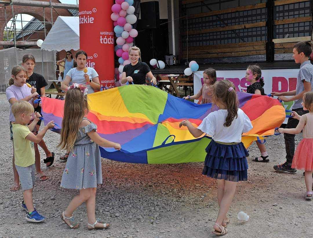 animacje dla dzieci,animatorka komunie, imprezy, fotobudka, fotolustro