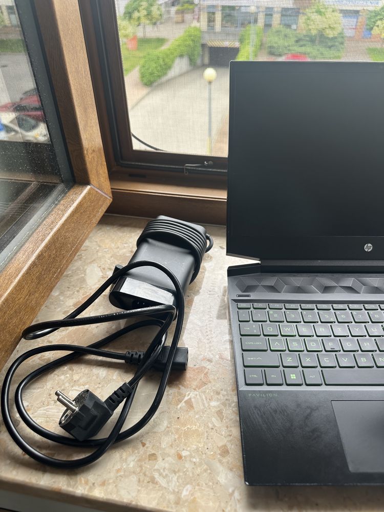 HP Pavilion Gaming 15-ec2xxx