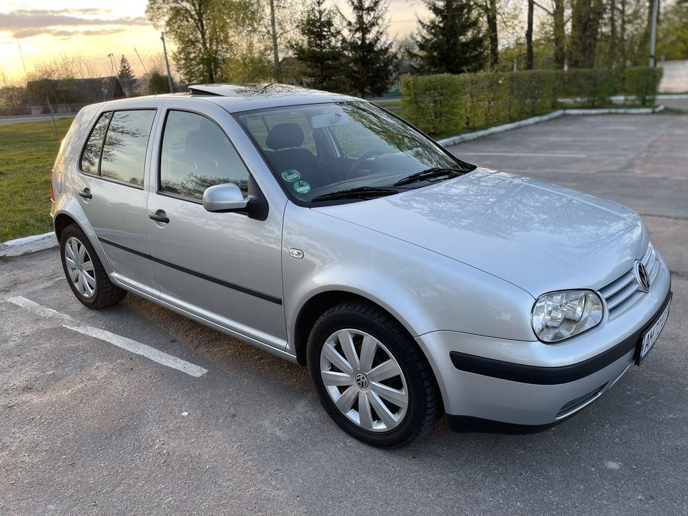 VW GOLF 2000 1.4 MPI