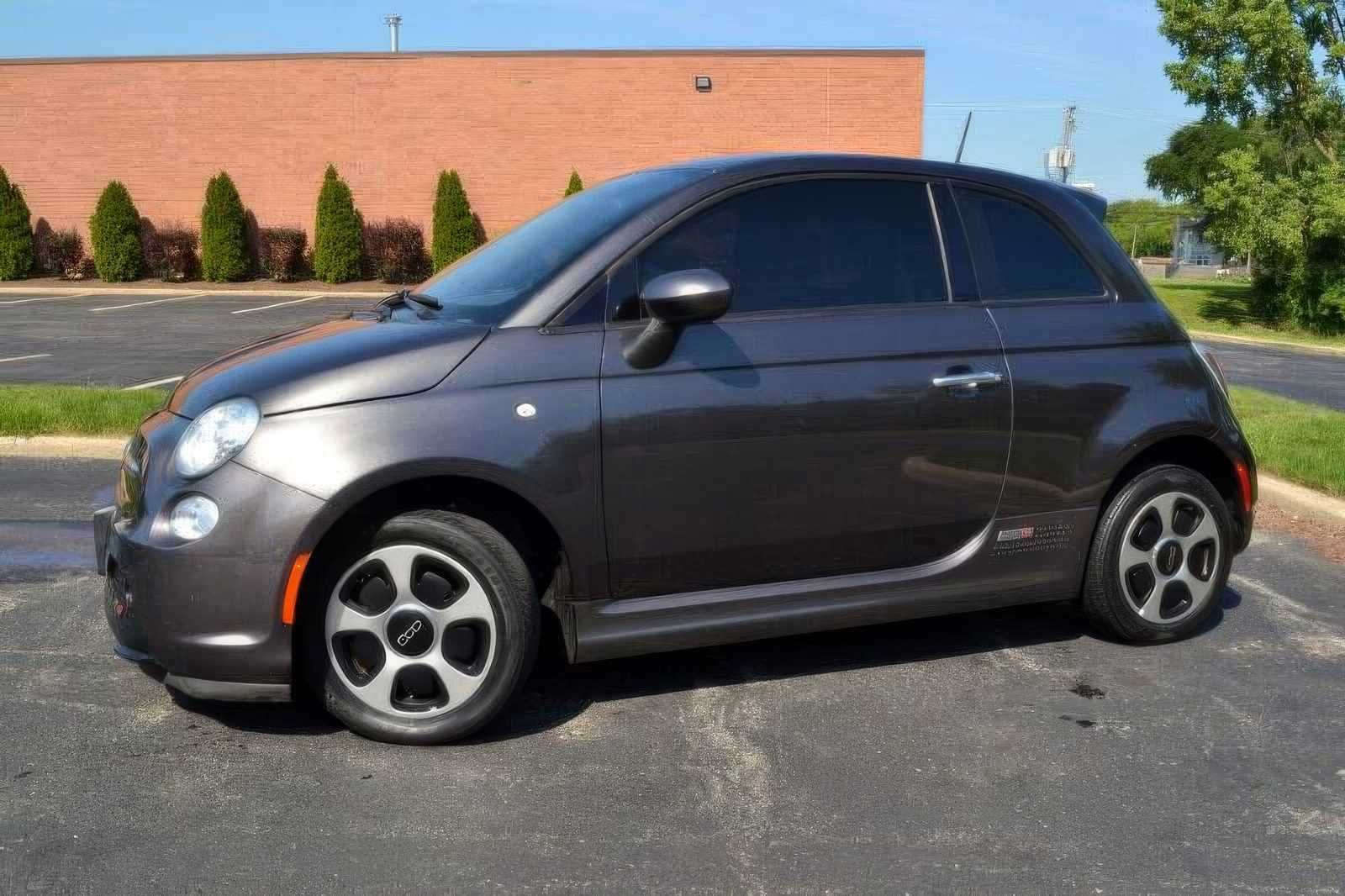 2019   FIAT   500e