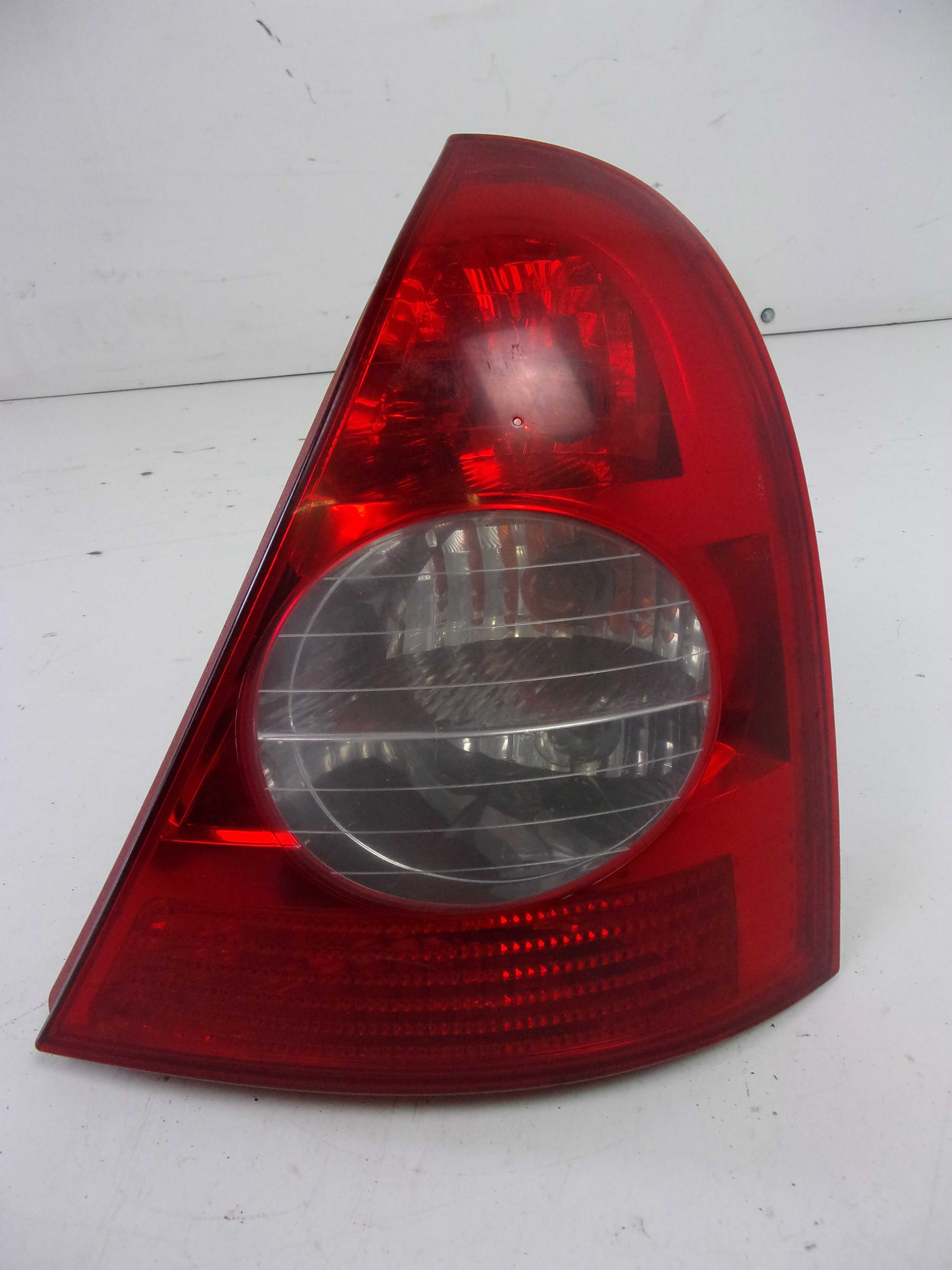 Renault Clio II FL Lampa Prawa Tylna Prawy Tył