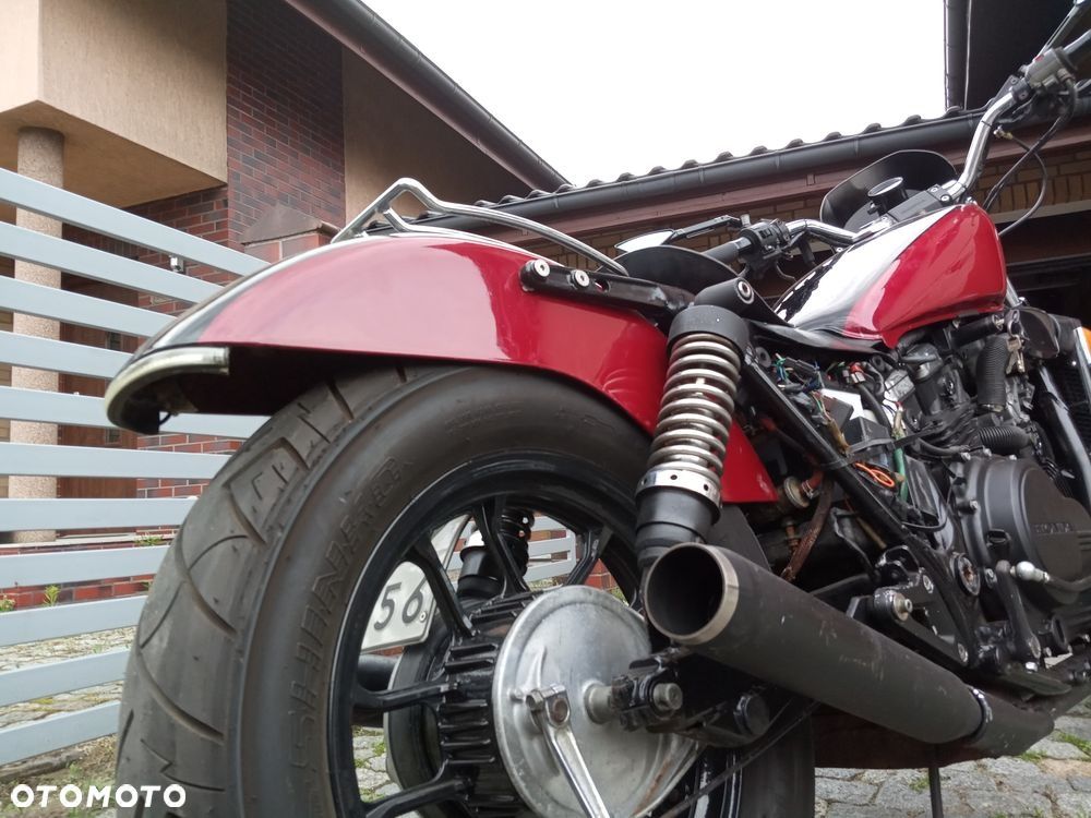 Honda Magna Bobber