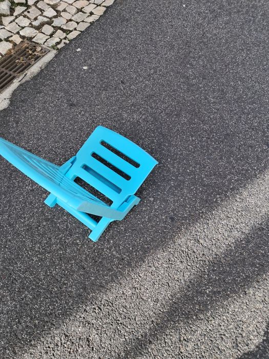 Cadeira de praia Joluvi Sunset — azul, leve e resistente