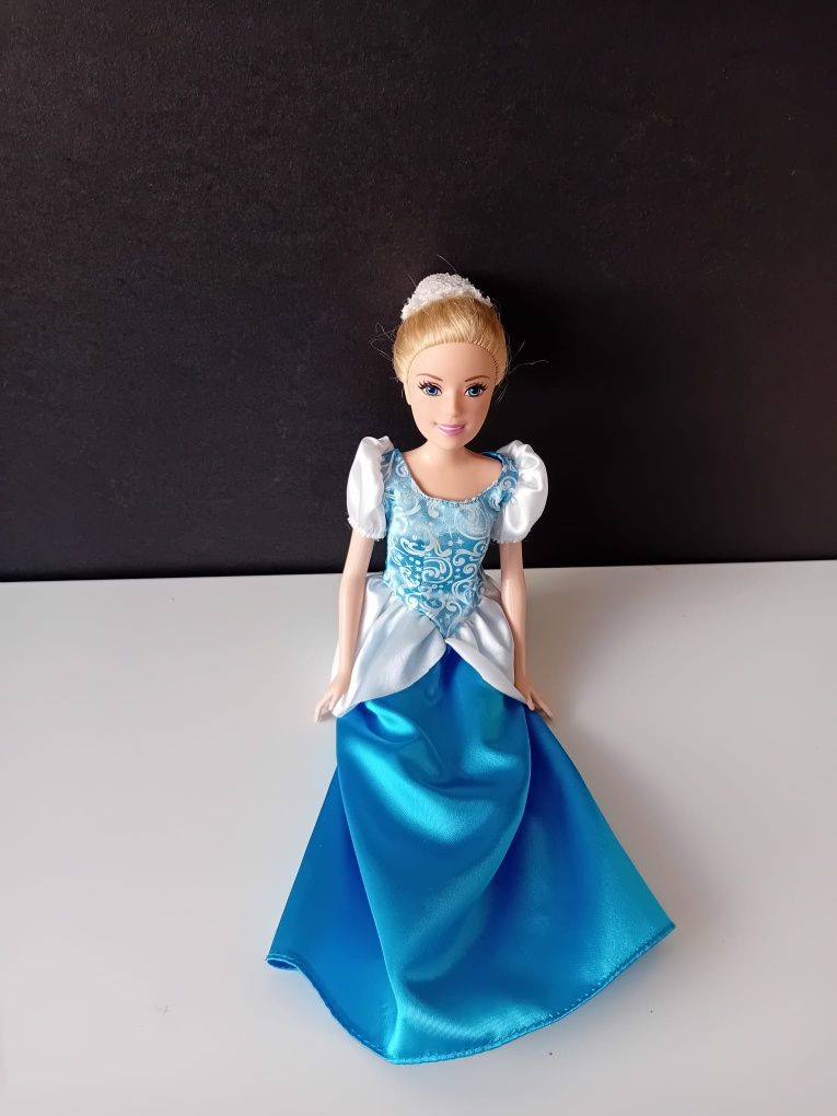 Barbie princesa Cinderela da Disney (importada)