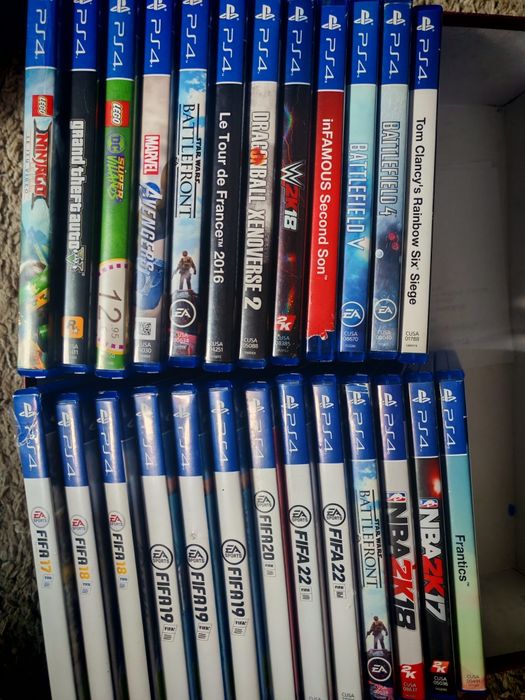 Jogos PlayStation 4/5 e nintendo switch e joycons