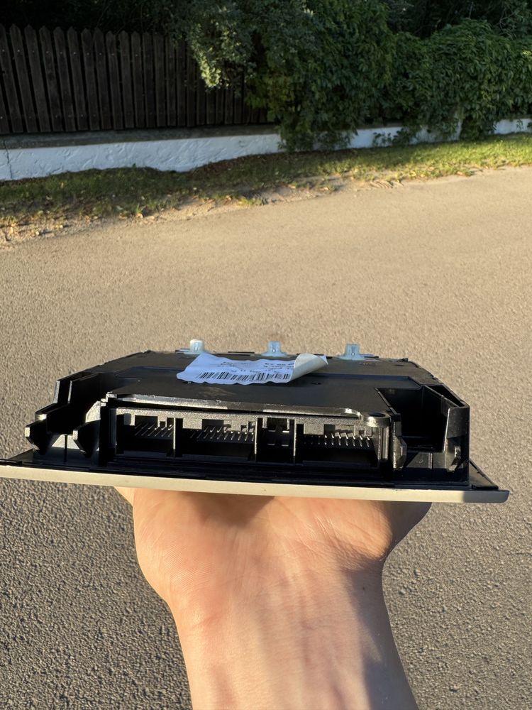 Panel oświetlenia wnętrza przód bmw E91 2006