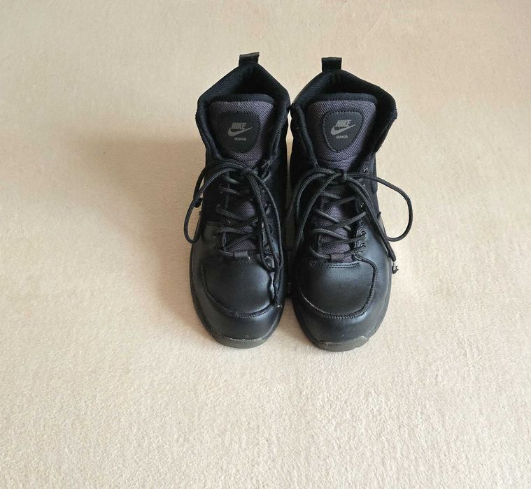 Buty damskie trekkingowe *Nike* Model Manoa roz.38,5