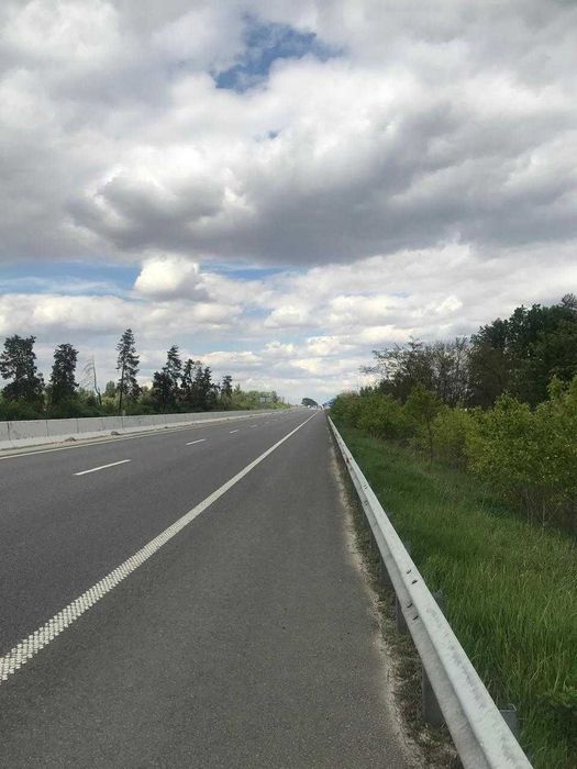 Продам земельну ділянку