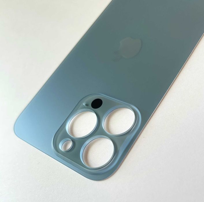 Tylna klapka Szkło Tył iPhone 13 Pro  KOLOR Błękitny/Blue big hole