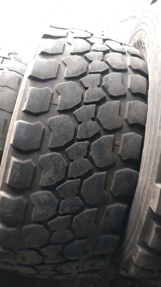 Шини 445/65R22.5 б/у