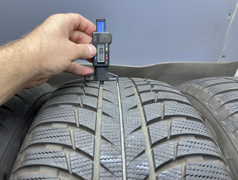 Шини 7+мм 2023р зима 245 50 R19 Bridgestone Blizzak LM001 зимові