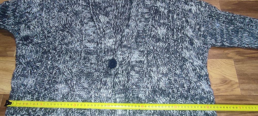 Śliczny szary kardigan zapinany na guzik rozm XXL