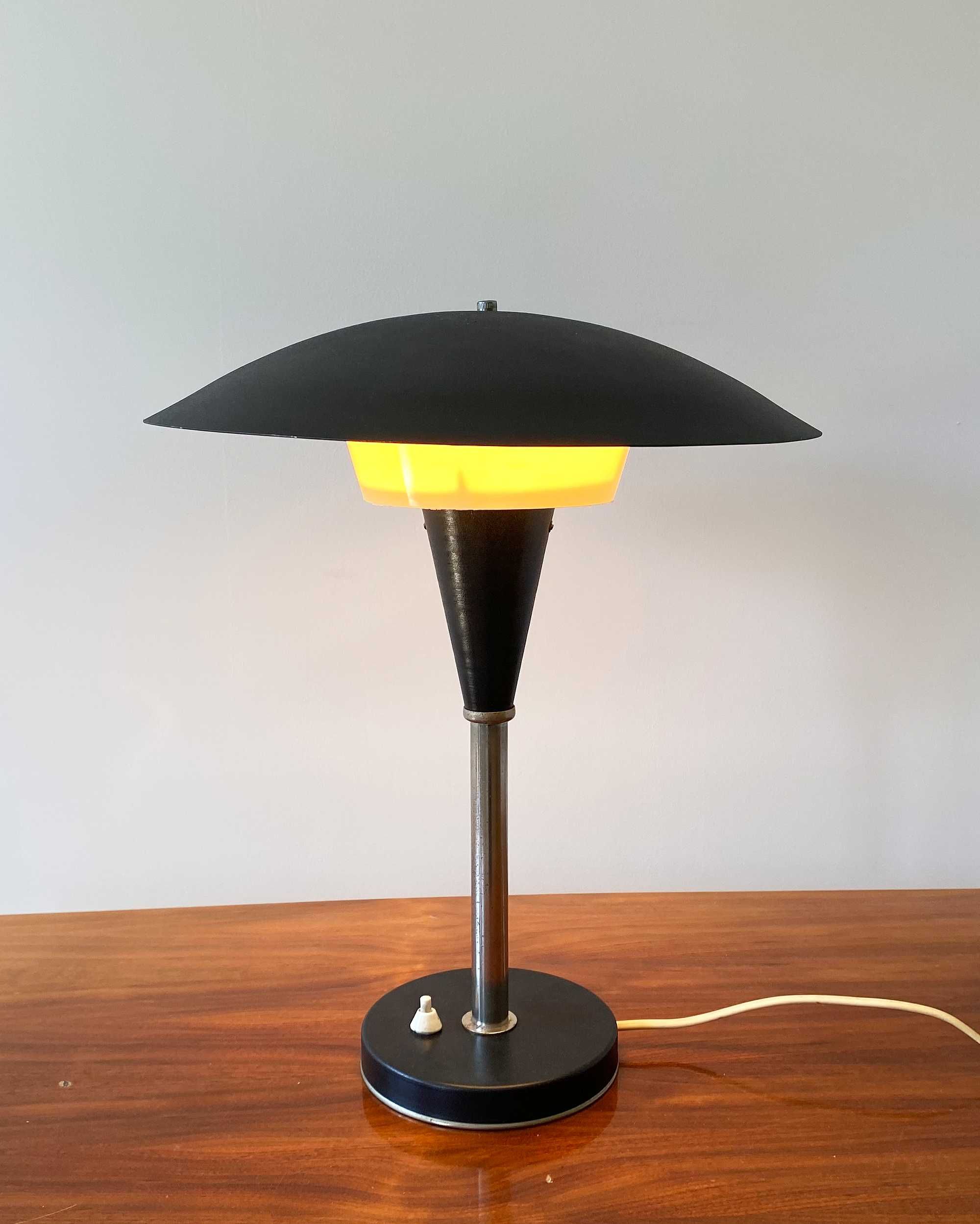 Lampa na biurko nocna czarna | Polam Meos Zaos grzybek PRL retro