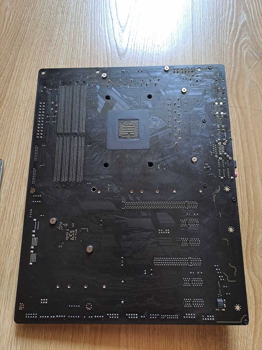 Fatal1ty X470 Gaming K4 + Процесор AMD Ryzen 5 3500X 3.6 GHz 32 MB