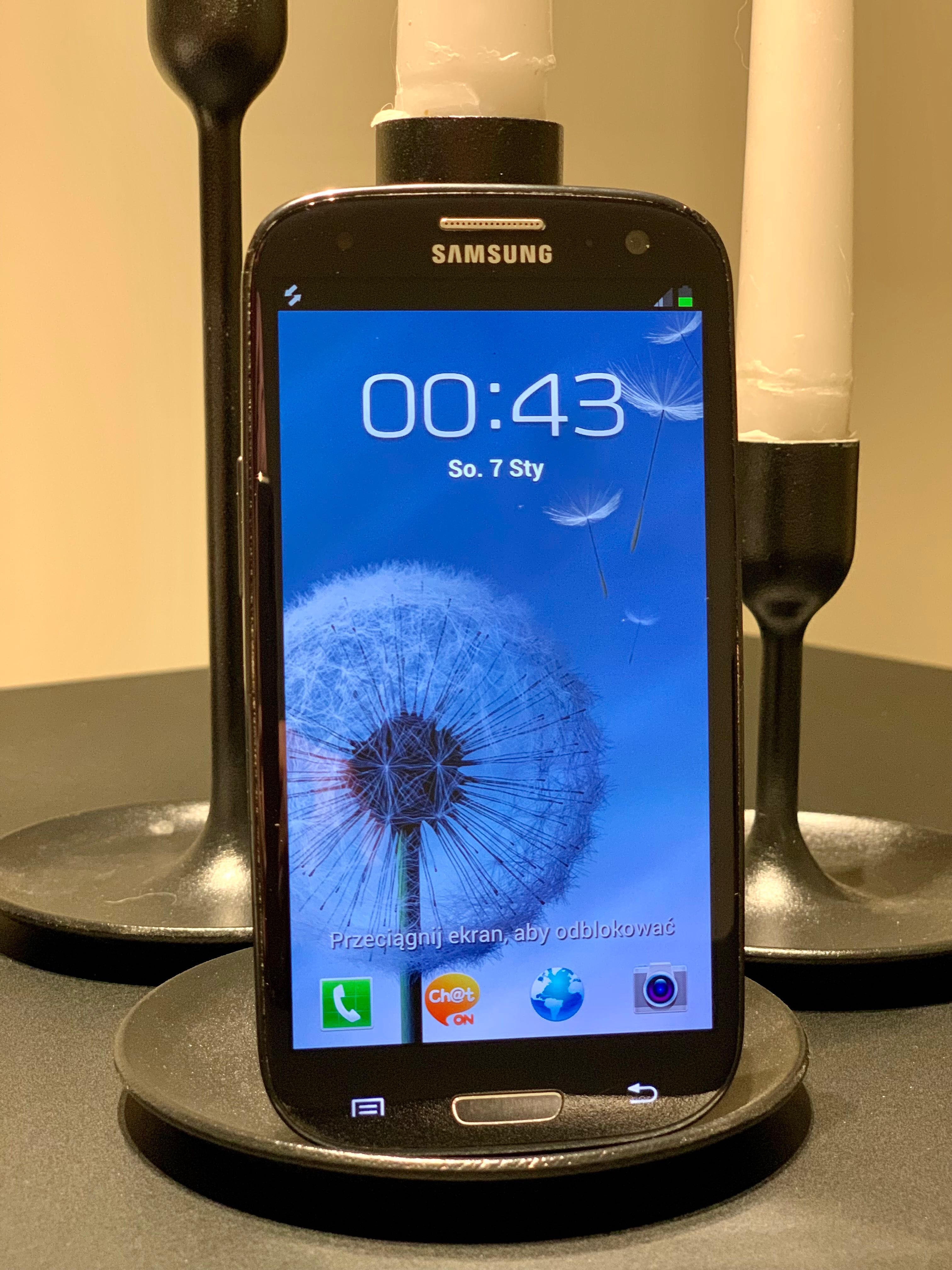 Samsung Galaxy S3 biały czarny granat