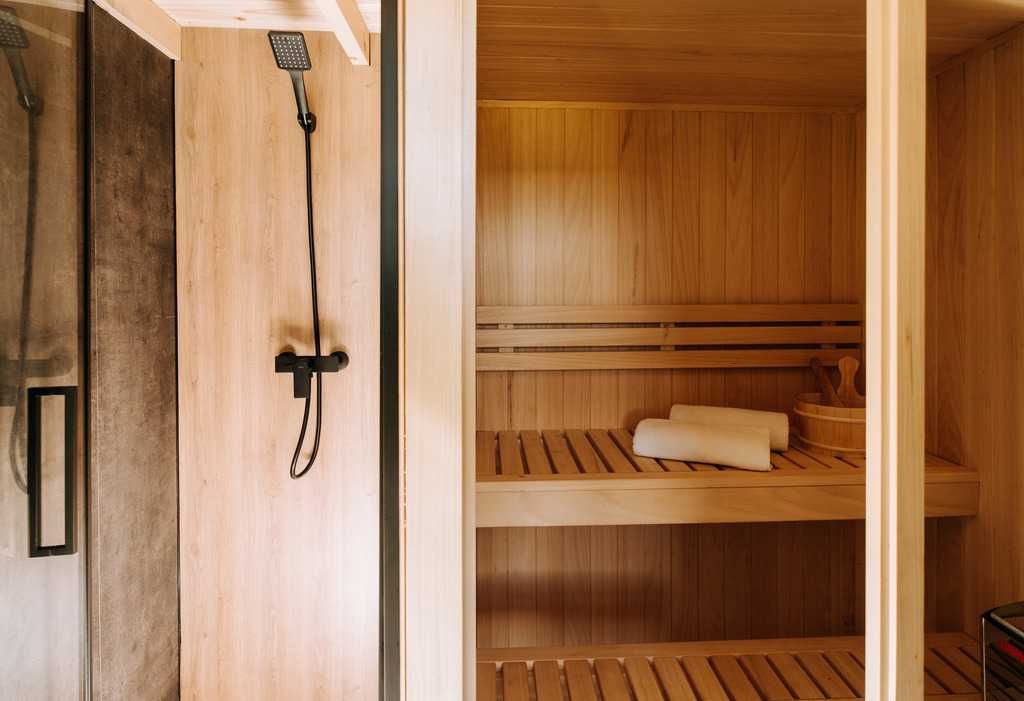 tiny house przyczepa kempingowa domek na kółkach mobilny sauna balia