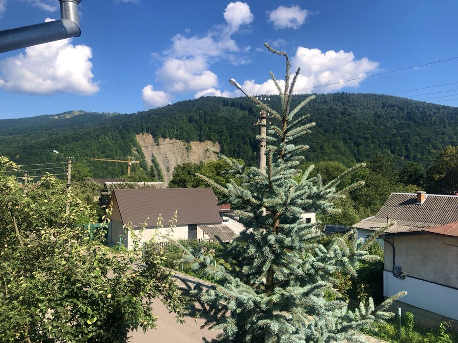 Житло в Яремчі подобово | Номери в приватній садибі