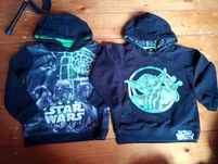 2x bluza z kapturem Star Wars, czarna- George, H&M