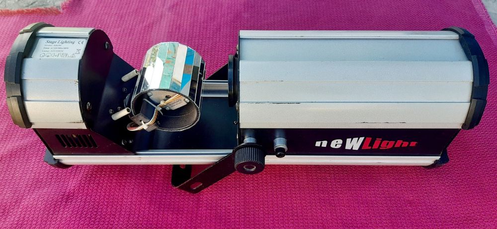 Световой сканер SB050