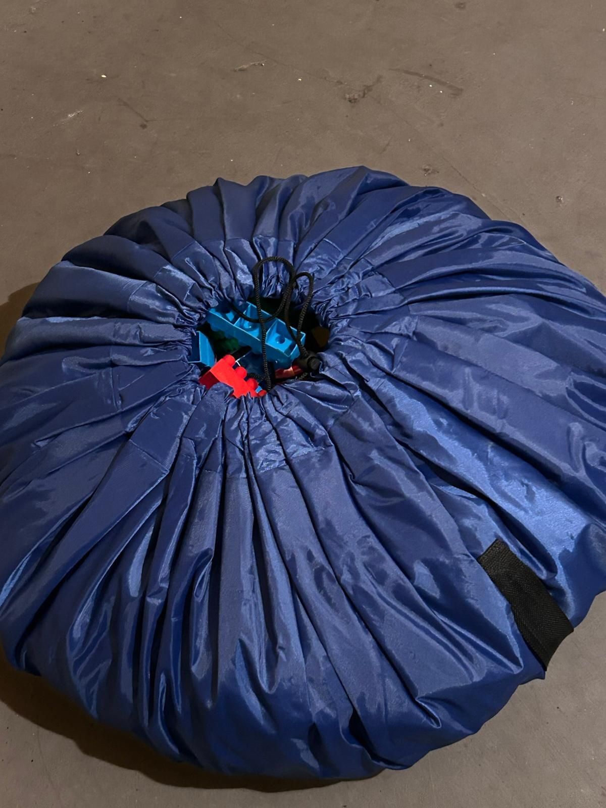 Sprzedam plastikowe klocki konstrukcyjne