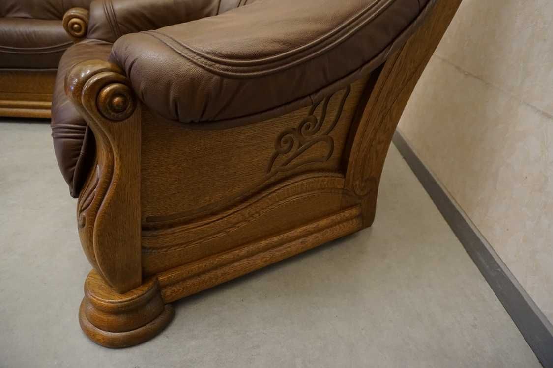 Zestaw na stelażu dębowy skóra naturalna brązowa  3 + 1   (w-1105)