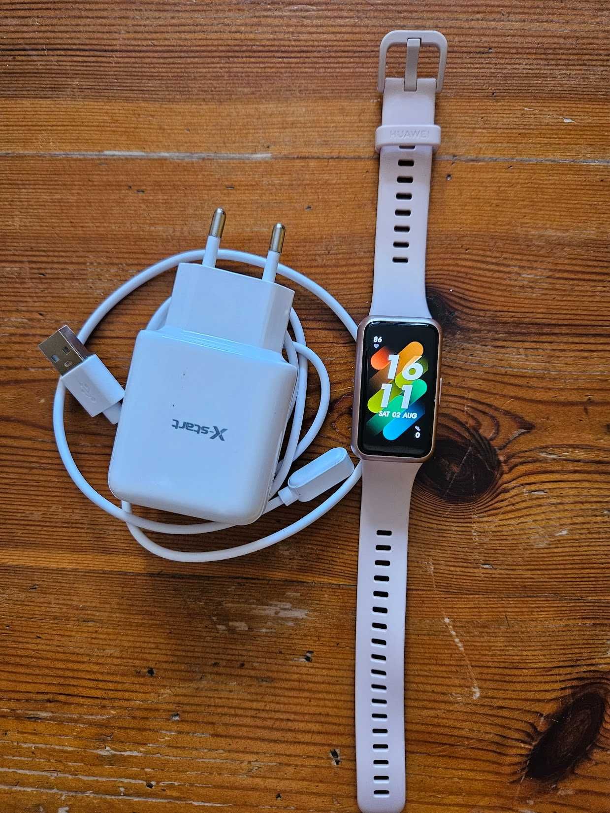 Zegarek smartwatch damski.HUAWEI Band7-C20.model LEA-B19