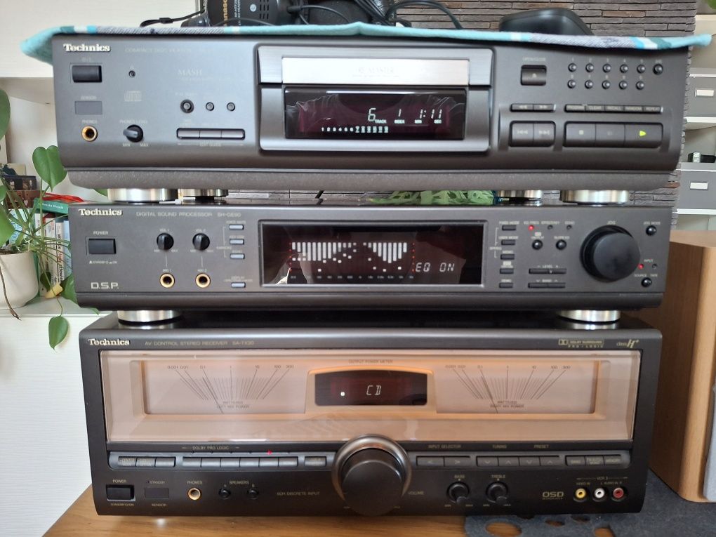 Technics SL-PS7 z pilotem, stan jak nowy